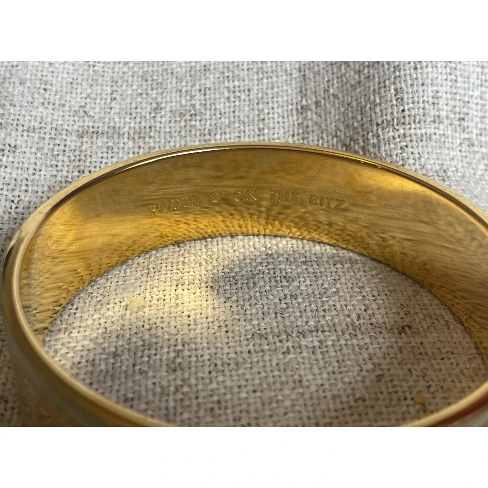 Vintage Kate Spade Putting on the Ritz Enamel Bangle Gold Cream Chain Link - Picture 3 of 4